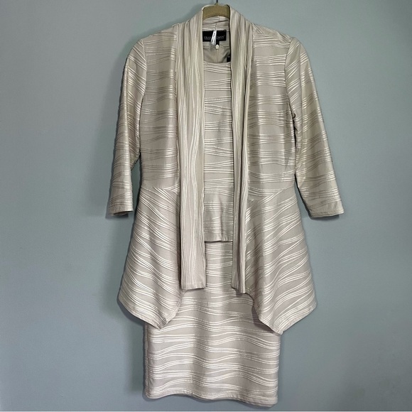 LIKE NEW 2 PC Frank Lyman Dress & Jacket - Picture 1 of 8